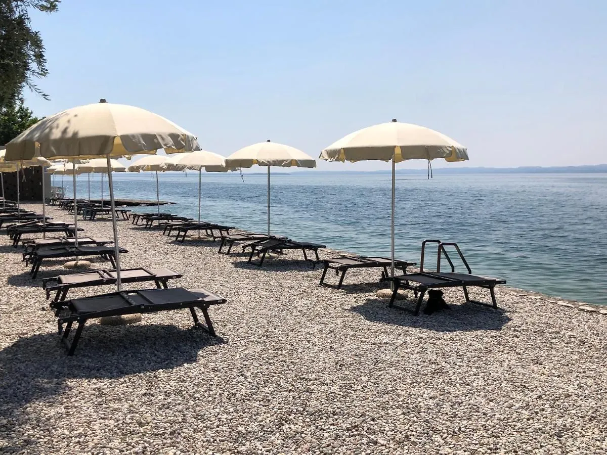 La Rocca Suite Garda  Garda (Verona)